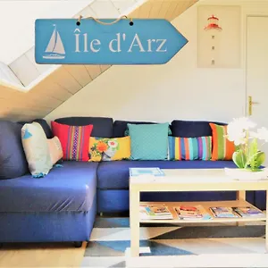 13k Arz - Proche Centre - 39m2 Vue Sur Les Toits Appartement